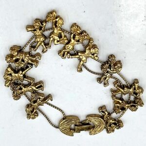 Vintage Gold Tone Cheerleader Charm Bracelet Novelty‎ Sports Jewelry Y2K 7 Inch